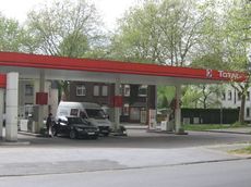 Tankstelle2.JPG